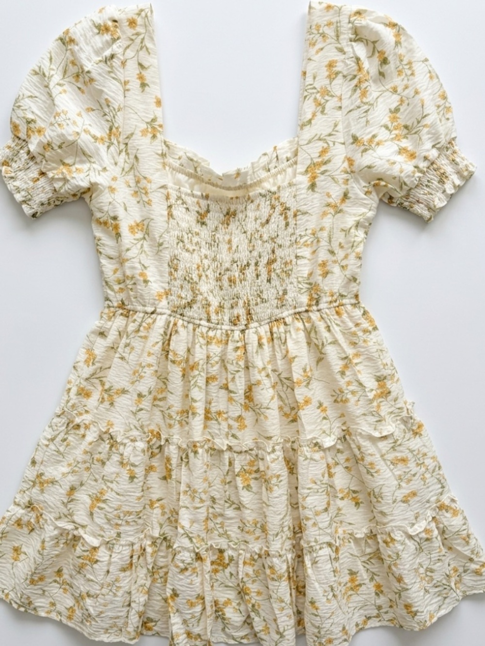 MINE Floral Puff Sleeve Tiered Mini Dress Cream Yellow Smocked Waist M NWT - Picture 3 of 6